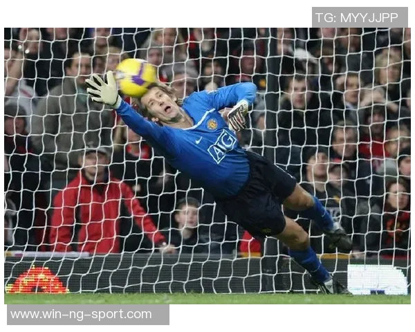 曼联足球白金卡带你体验独特的足球魅力与尊贵服务 曼联足球白金卡带你体验独特的足球魅力与尊贵服务